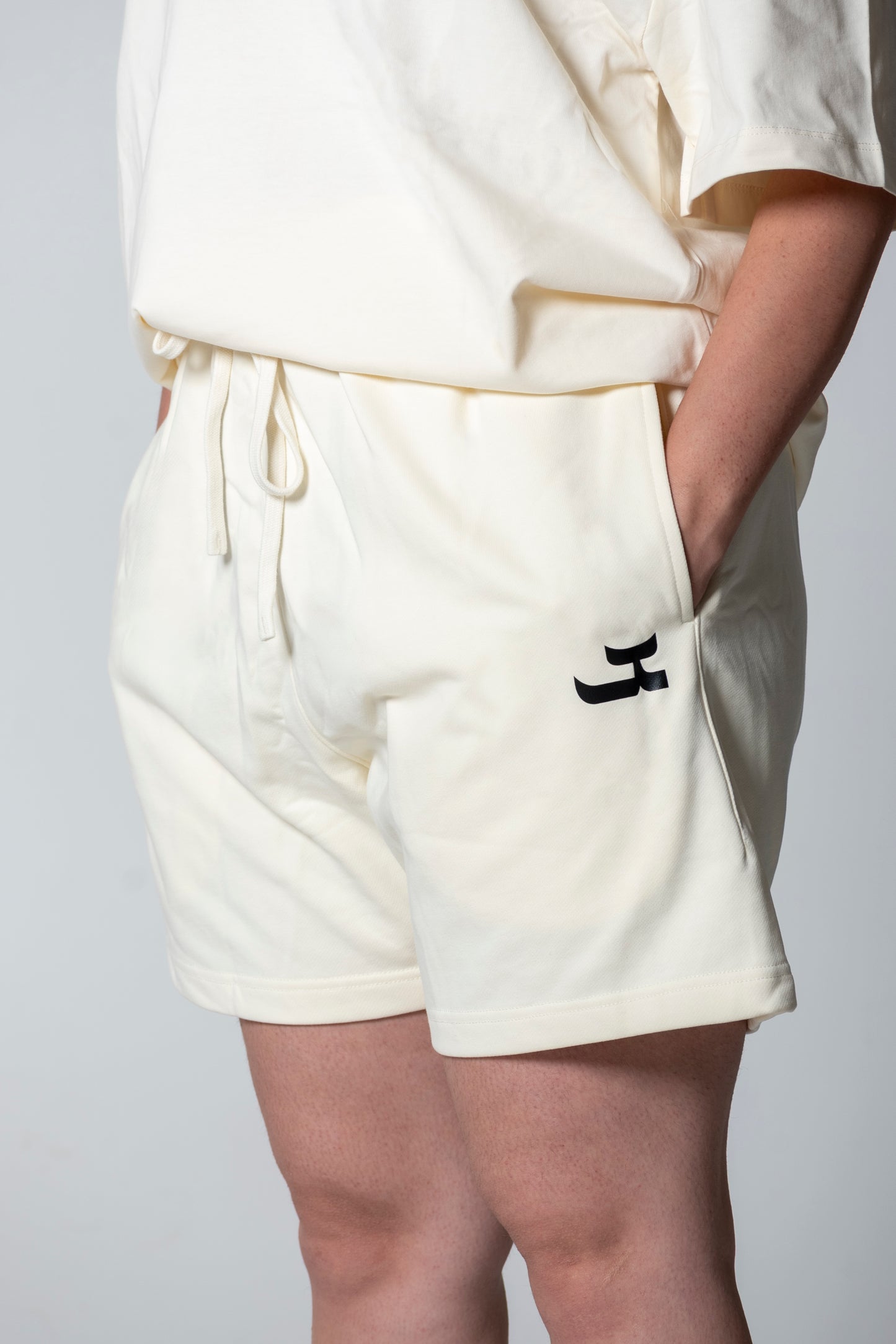 COLLECTION KHEMSHA SHORTS - CREAM